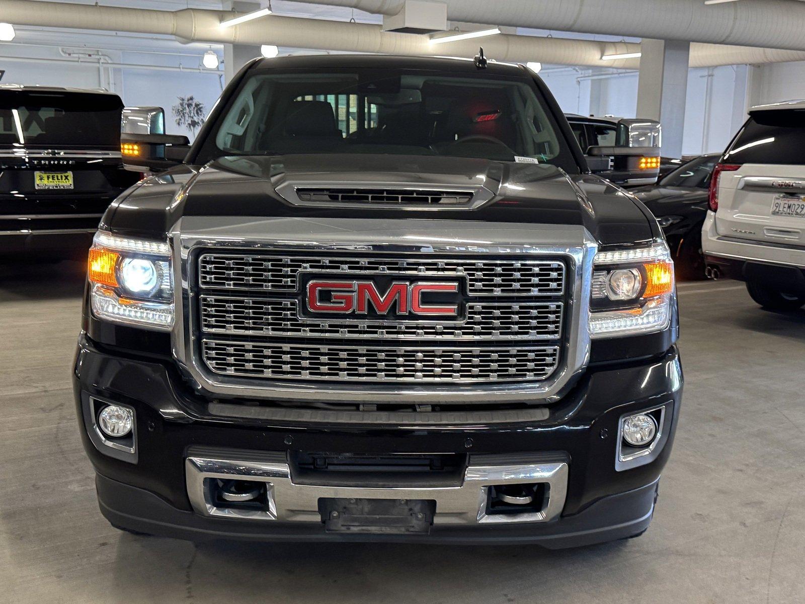 2019 GMC Sierra 3500HD Vehicle Photo in LOS ANGELES, CA 90007-3794