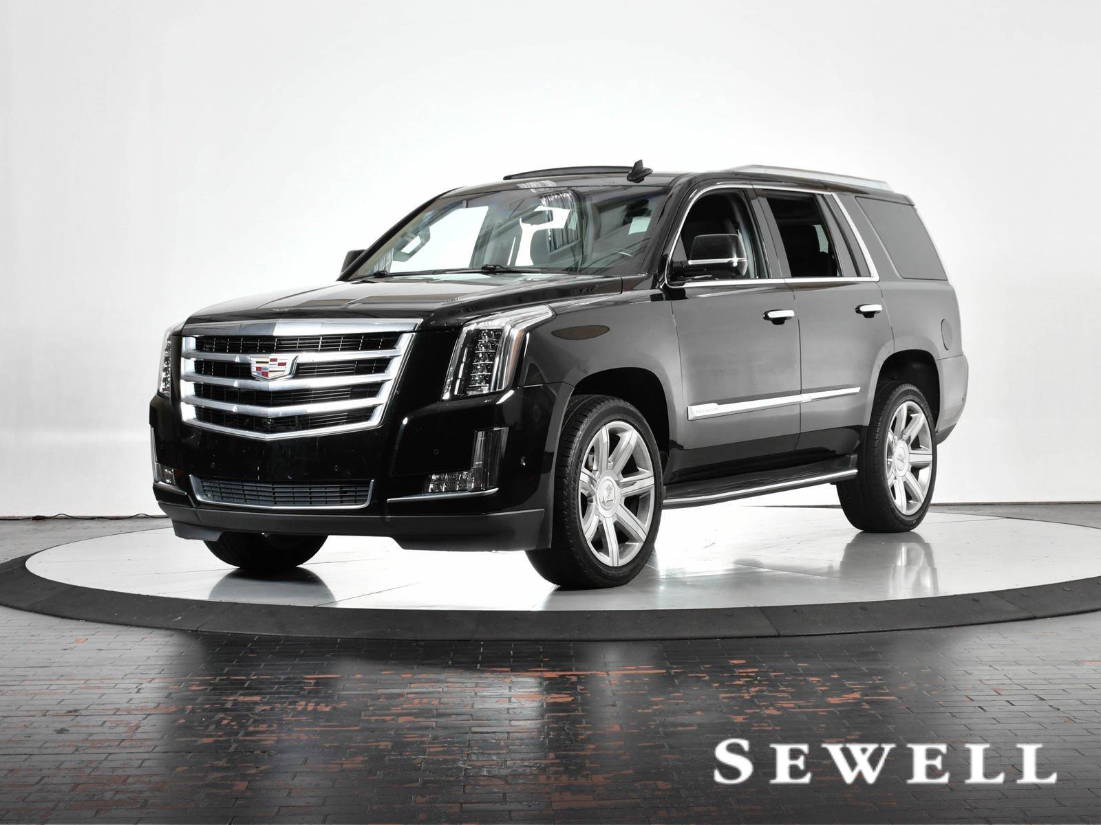 2018 Cadillac Escalade Vehicle Photo in DALLAS, TX 75235