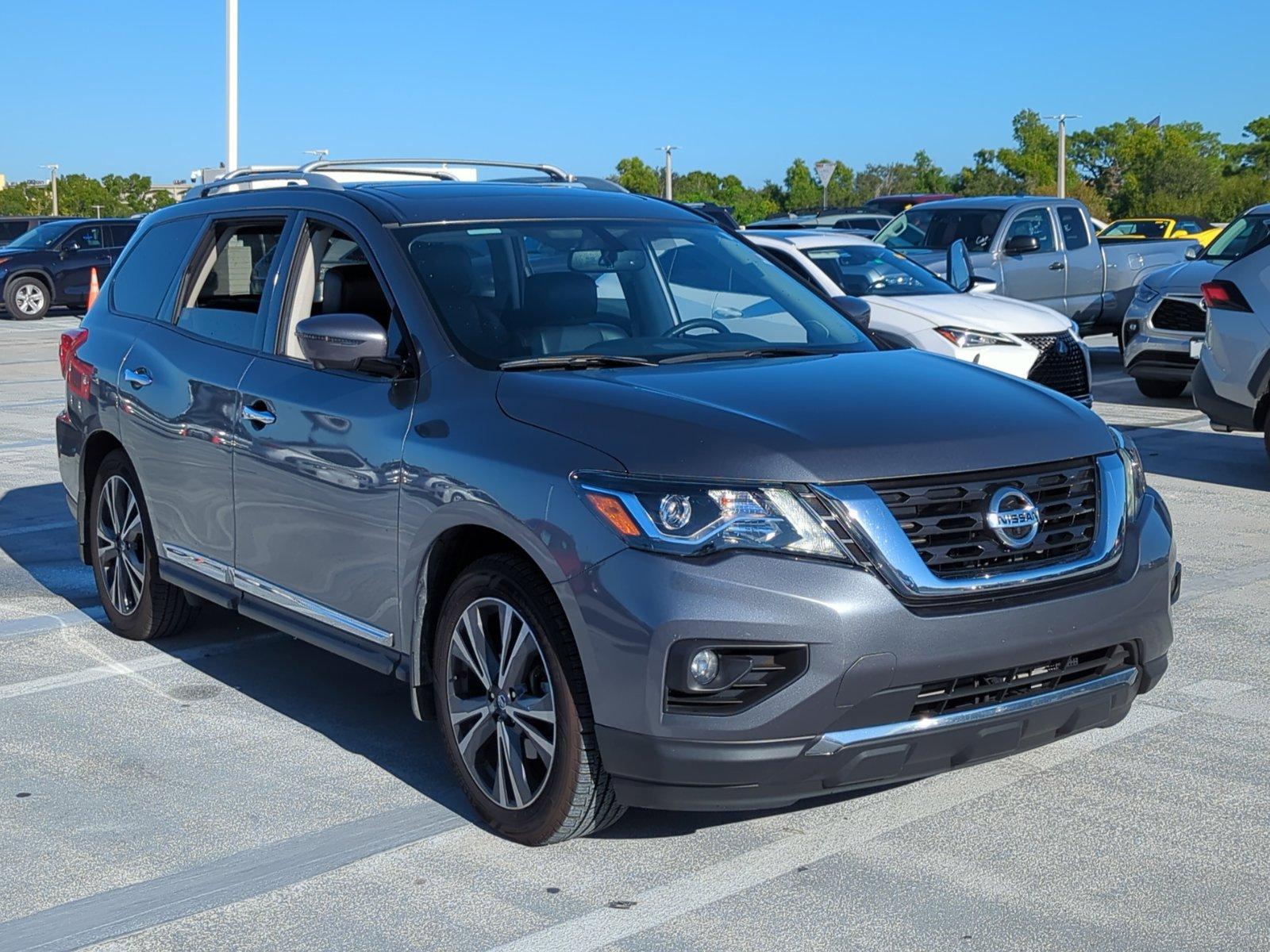 2020 Nissan Pathfinder Vehicle Photo in Panama City, FL 32401