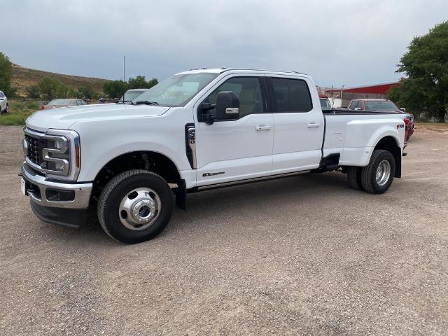 Used 2024 Ford F-350 Super Duty Lariat with VIN 1FT8W3DT5REE53179 for sale in Newcastle, WY