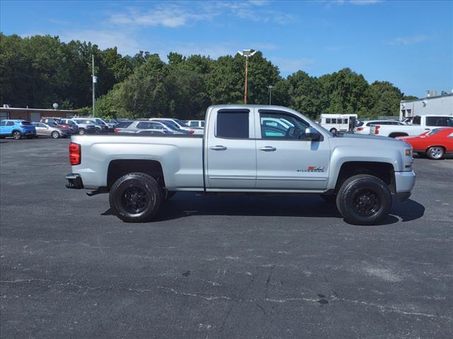 Used 2017 Chevrolet Silverado 1500 LT with VIN 1GCVKREC6HZ299346 for sale in Prince Frederick, MD