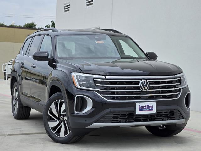 2024 Volkswagen Atlas Vehicle Photo in WEATHERFORD, TX 76087