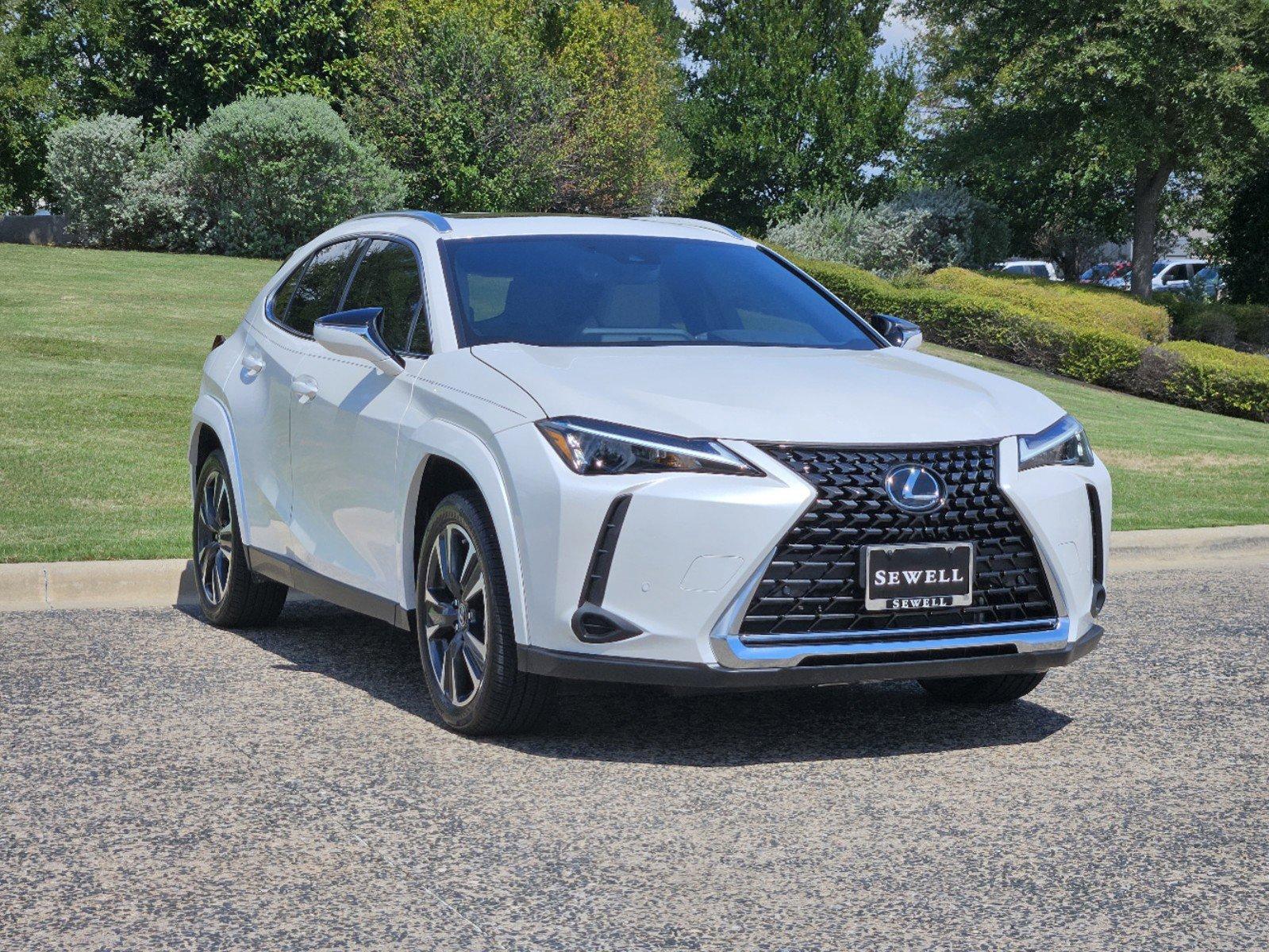 2023 Lexus UX 250h Vehicle Photo in FORT WORTH, TX 76132