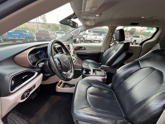 2019 Chrysler Pacifica Vehicle Photo in Salt Lake City, UT 84115-2787