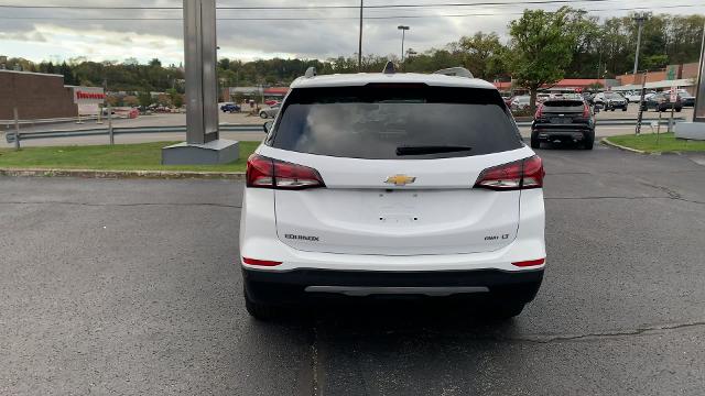 2022 Chevrolet Equinox Vehicle Photo in MOON TOWNSHIP, PA 15108-2571