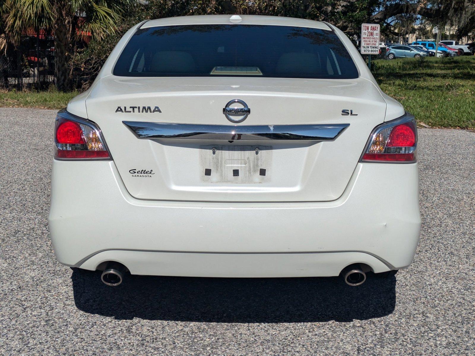 2015 Nissan Altima Vehicle Photo in Sarasota, FL 34231