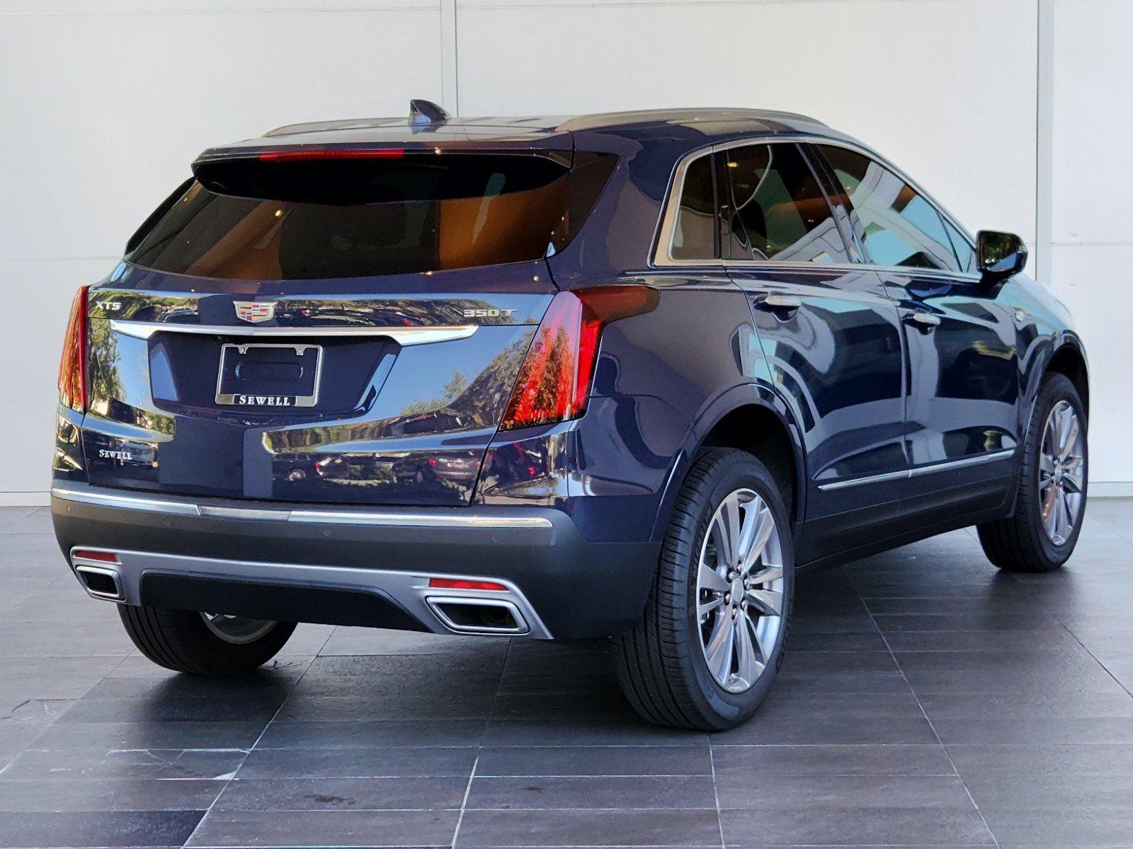 2024 Cadillac XT5 Vehicle Photo in HOUSTON, TX 77079-1502