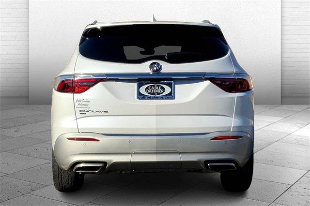 2022 Buick Enclave Vehicle Photo in TOPEKA, KS 66609-0000