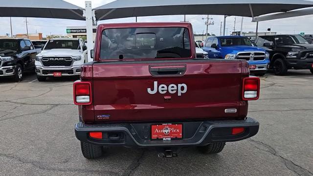 2021 Jeep Gladiator Vehicle Photo in San Angelo, TX 76901