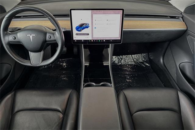 2018 Tesla Model 3 Vehicle Photo in ELK GROVE, CA 95757-8703