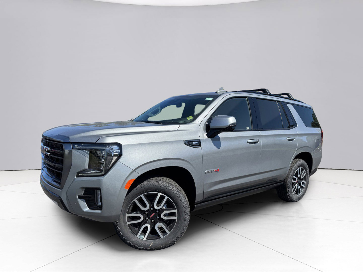 2024 GMC Yukon Vehicle Photo in LEOMINSTER, MA 01453-2952