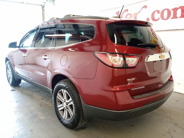 2017 Chevrolet Traverse Vehicle Photo in RED SPRINGS, NC 28377-1640