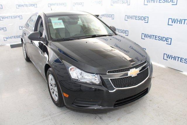 2013 Chevrolet Cruze Vehicle Photo in SAINT CLAIRSVILLE, OH 43950-8512