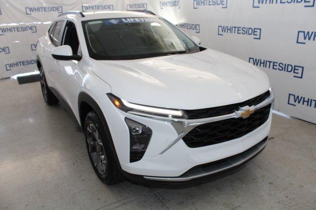 2025 Chevrolet Trax Vehicle Photo in SAINT CLAIRSVILLE, OH 43950-8512