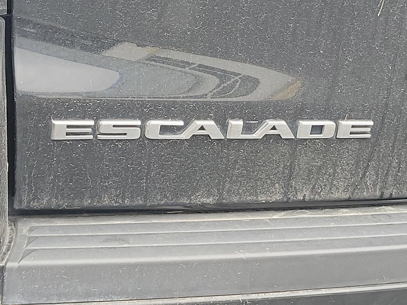 2015 Cadillac Escalade Vehicle Photo in BETHLEHEM, PA 18017-9401