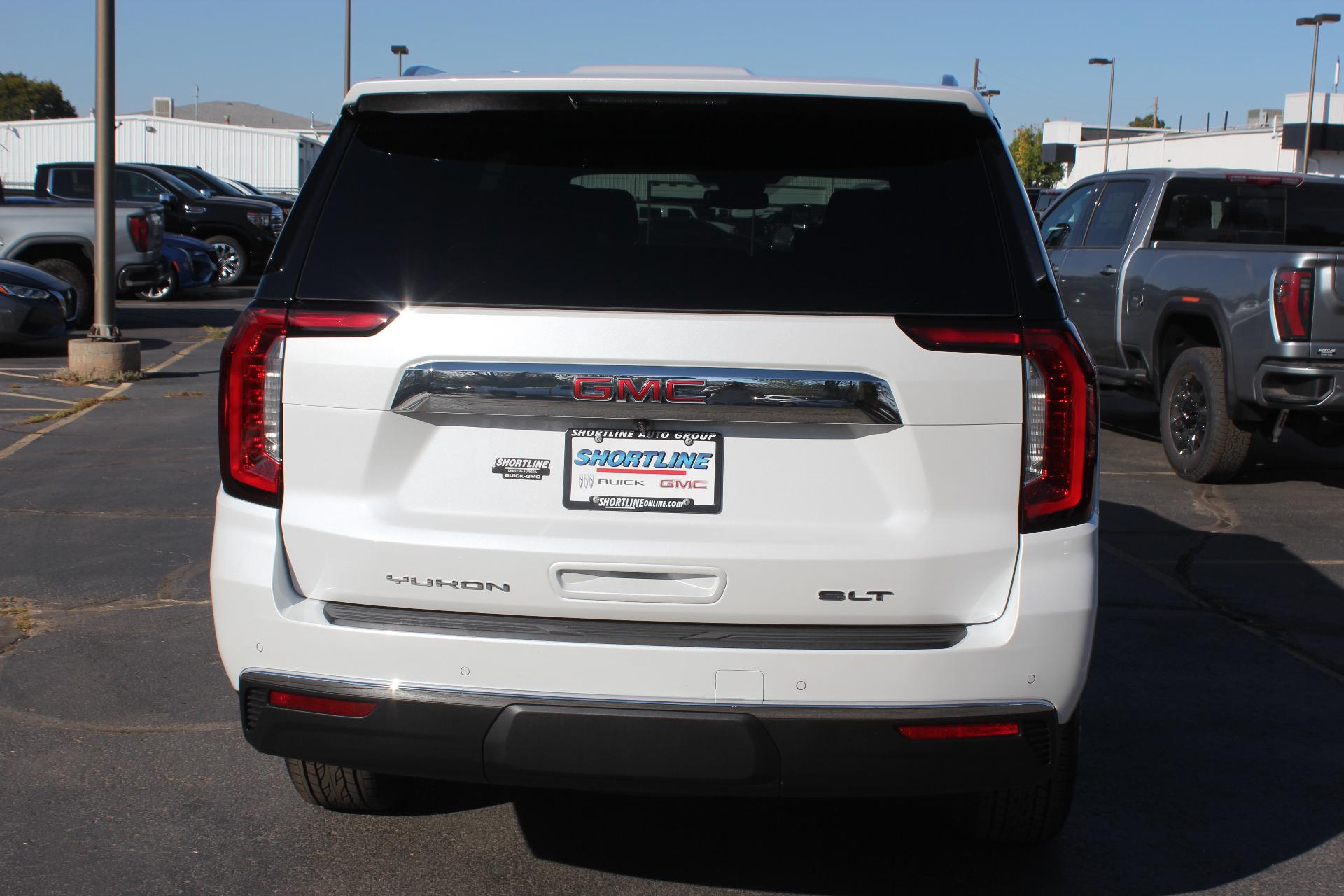 2024 GMC Yukon XL Vehicle Photo in AURORA, CO 80012-4011