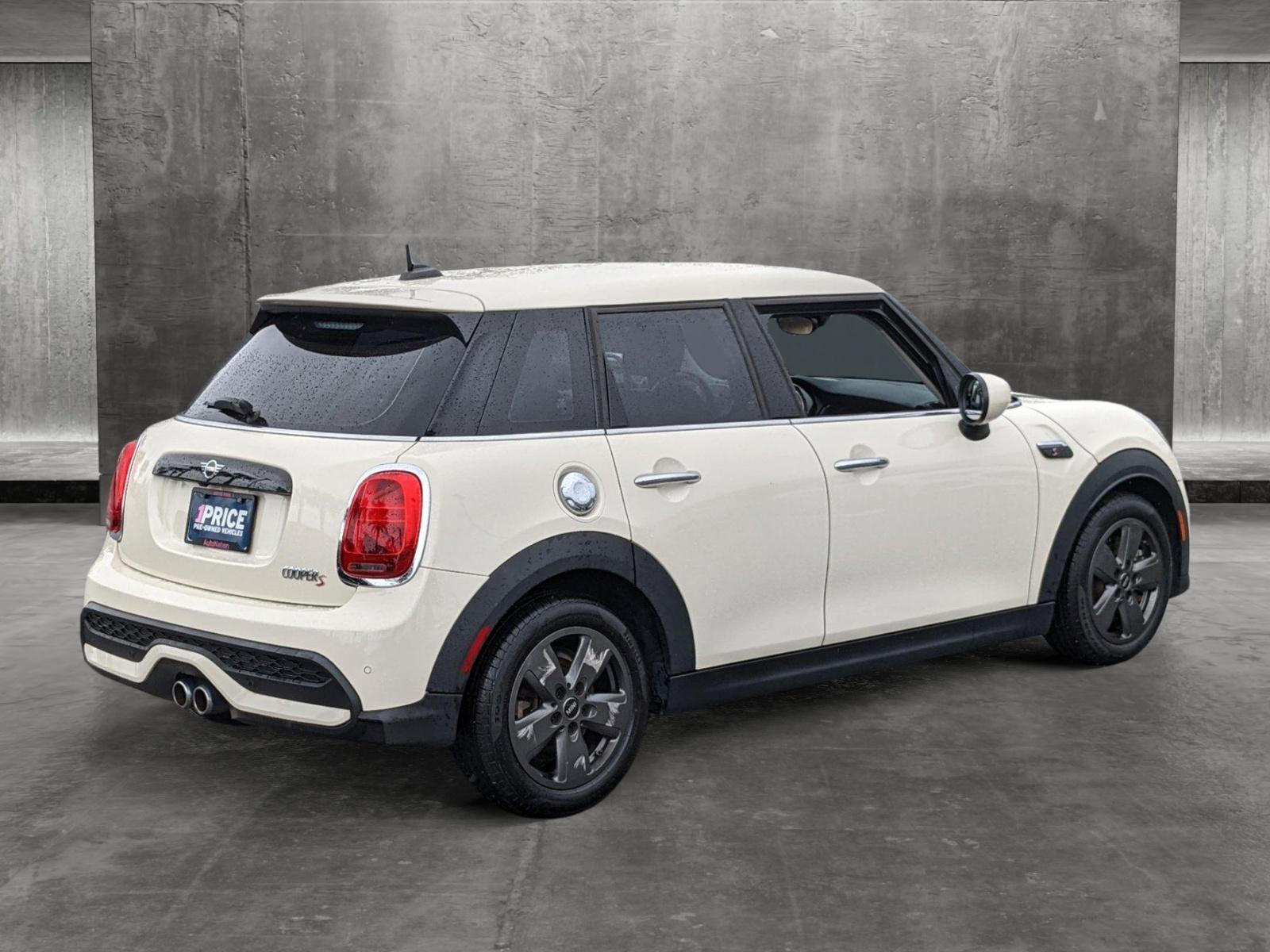 2022 MINI Cooper S Hardtop 4 Door Vehicle Photo in Orlando, FL 32811