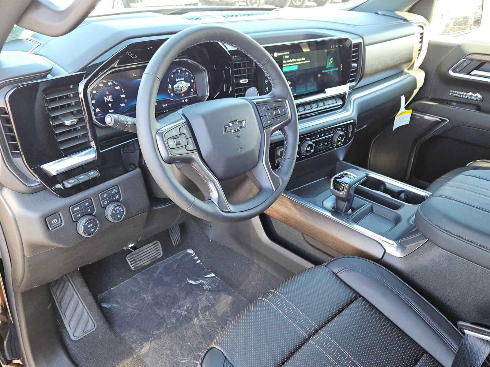 2025 Chevrolet Silverado 1500 Vehicle Photo in MESA, AZ 85206-4395