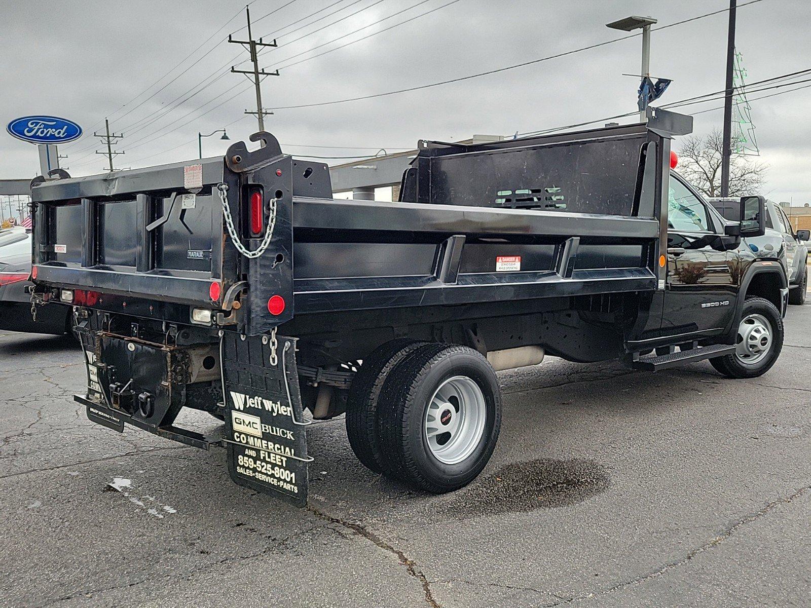 2022 GMC Sierra 3500 HD CC Vehicle Photo in Saint Charles, IL 60174