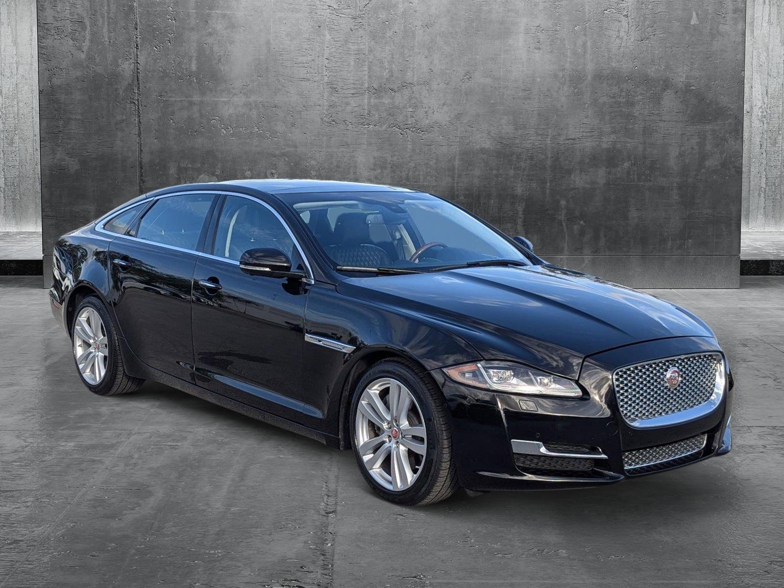 2016 Jaguar XJ Vehicle Photo in Delray Beach, FL 33444