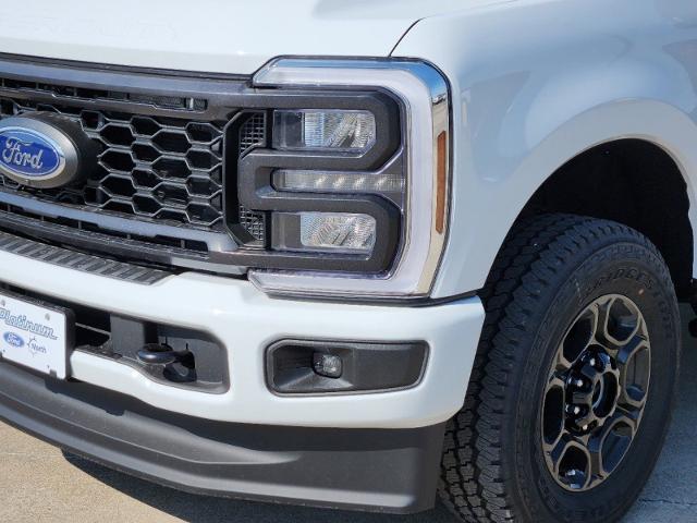 2024 Ford Super Duty F-250 SRW Vehicle Photo in Pilot Point, TX 76258