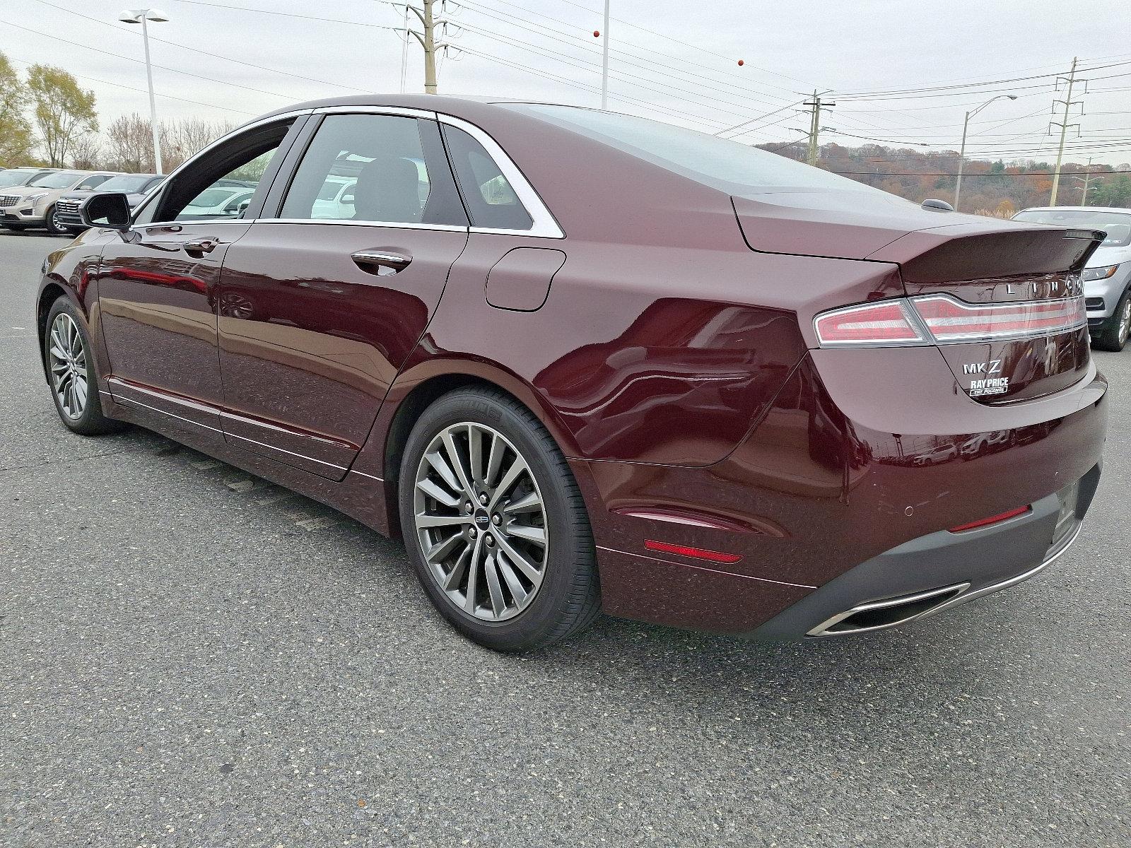 2017 Lincoln MKZ Vehicle Photo in BETHLEHEM, PA 18017-9401