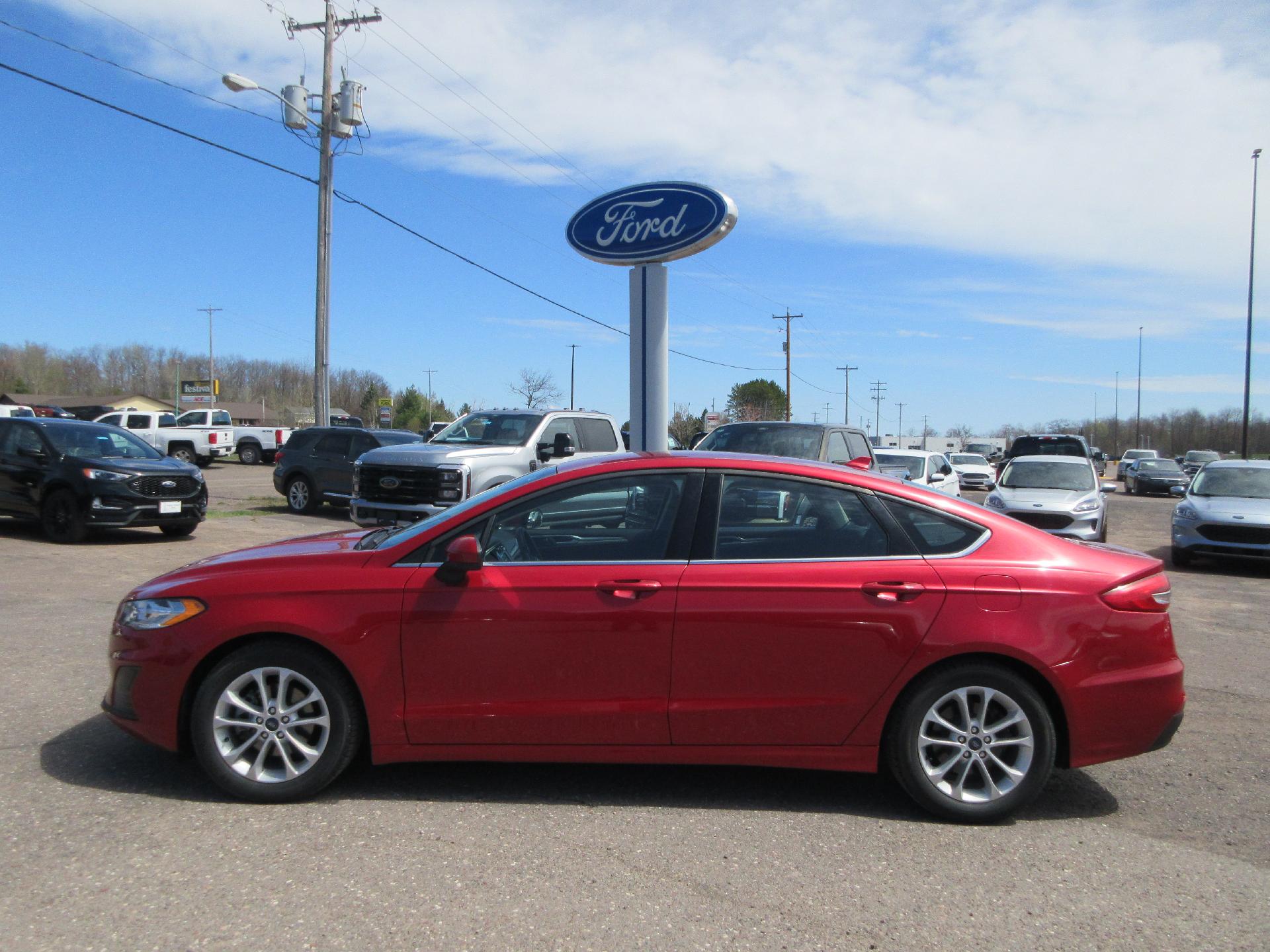 Used 2020 Ford Fusion SE with VIN 3FA6P0HD1LR222537 for sale in Houghton, MI