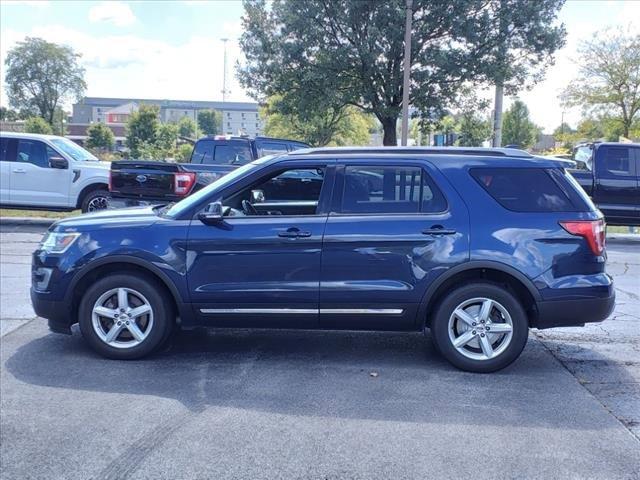 2017 Ford Explorer Vehicle Photo in Plainfield, IL 60586