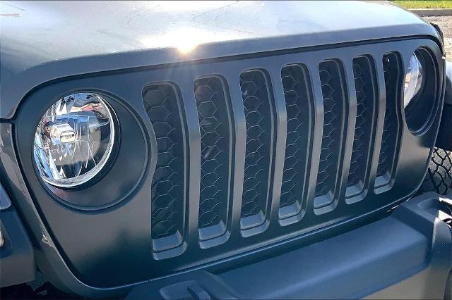 2021 Jeep Gladiator Vehicle Photo in Kansas City, MO 64114