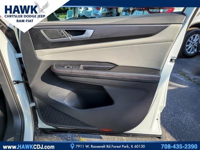 2024 Volkswagen Atlas Vehicle Photo in Saint Charles, IL 60174