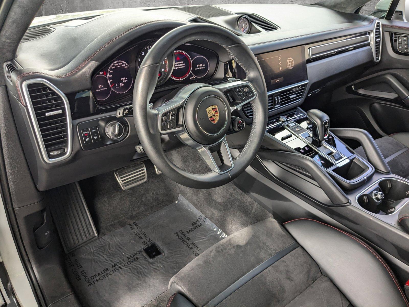 2023 Porsche Cayenne Vehicle Photo in Pompano Beach, FL 33064