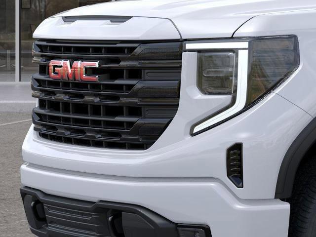 2025 GMC Sierra 1500 Vehicle Photo in LEOMINSTER, MA 01453-2952