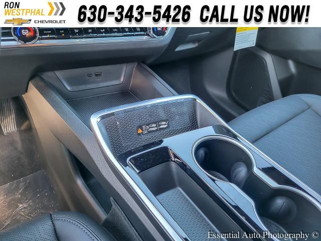 2025 Chevrolet Equinox Vehicle Photo in AURORA, IL 60503-9326