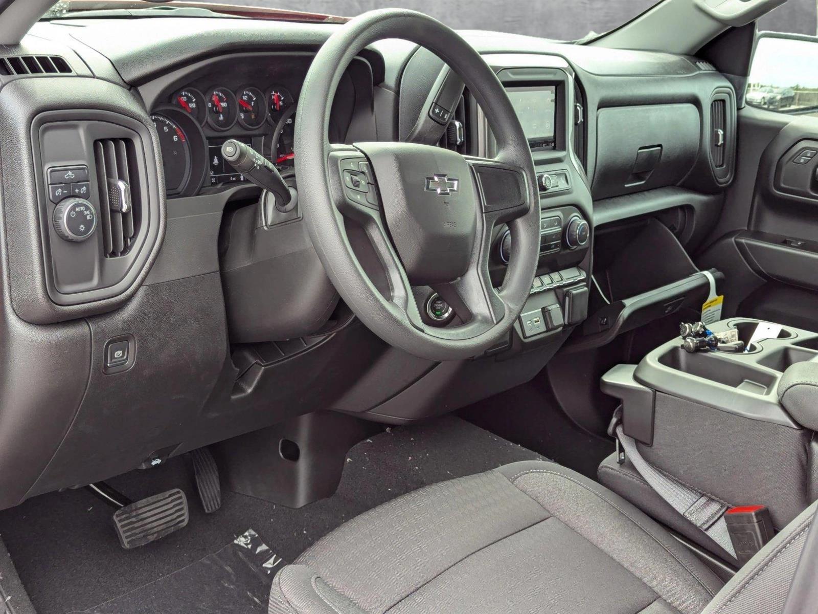 2025 Chevrolet Silverado 1500 Vehicle Photo in PEMBROKE PINES, FL 33024-6534