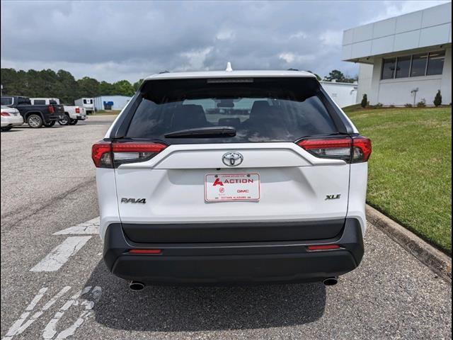 Used 2022 Toyota RAV4 XLE with VIN 2T3W1RFV7NC177535 for sale in Dothan, AL