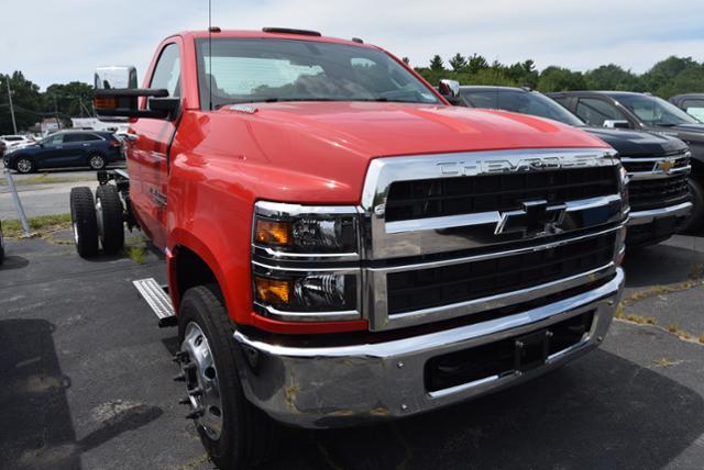 2024 Chevrolet Silverado 5500 HD Vehicle Photo in WHITMAN, MA 02382-1041