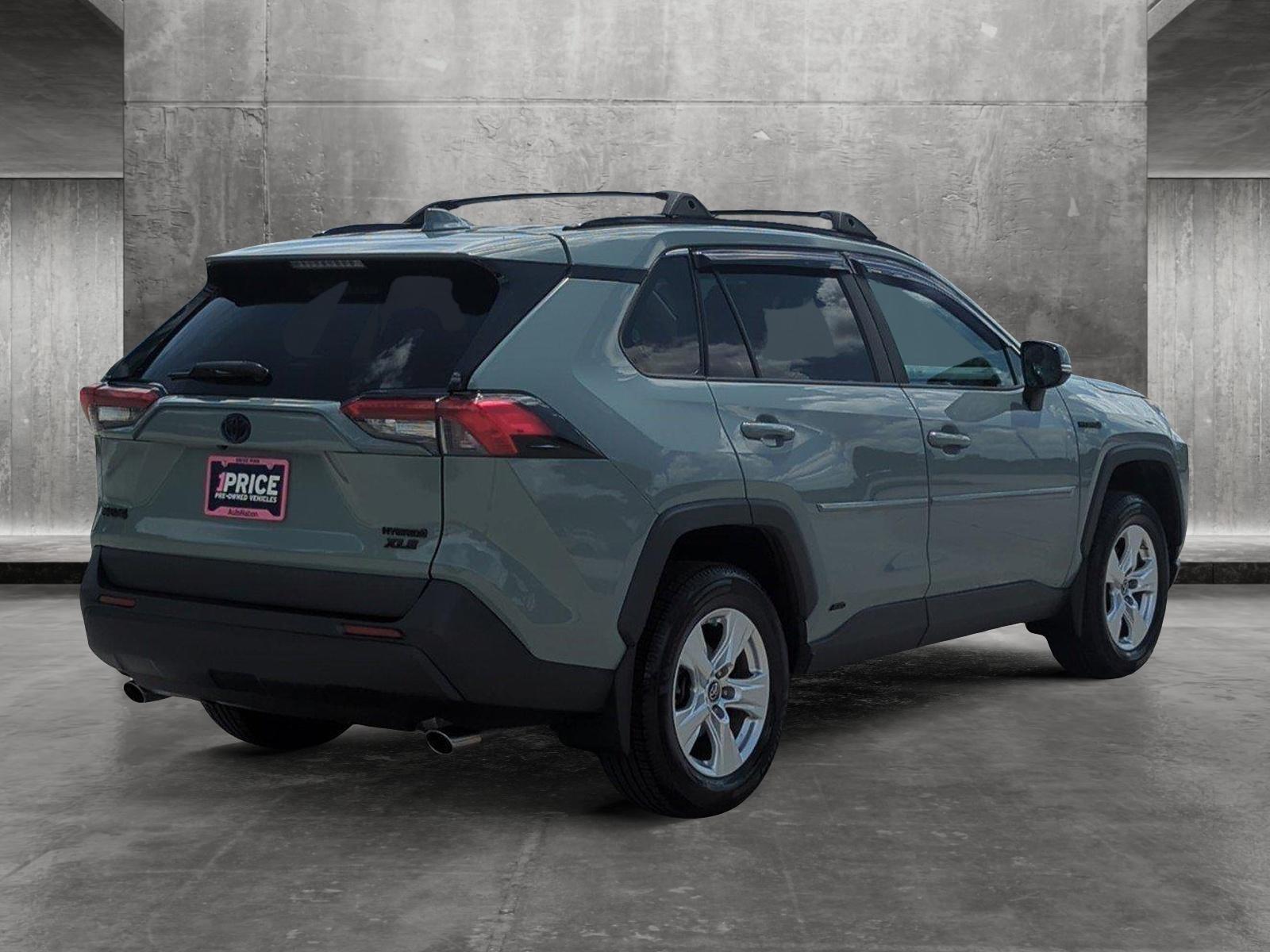 2019 Toyota RAV4 Vehicle Photo in Margate, FL 33063