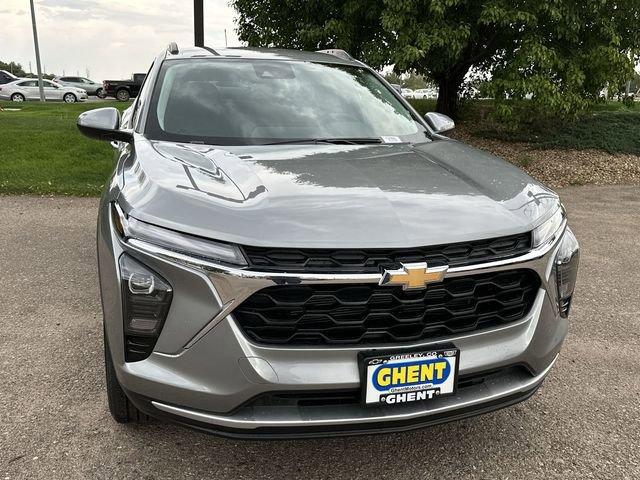 2025 Chevrolet Trax Vehicle Photo in GREELEY, CO 80634-4125