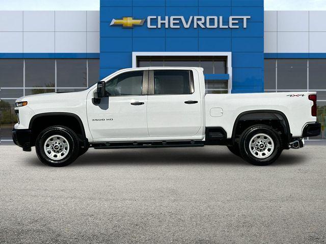 2024 Chevrolet Silverado 3500 HD Vehicle Photo in RIVERSIDE, CA 92504-4106