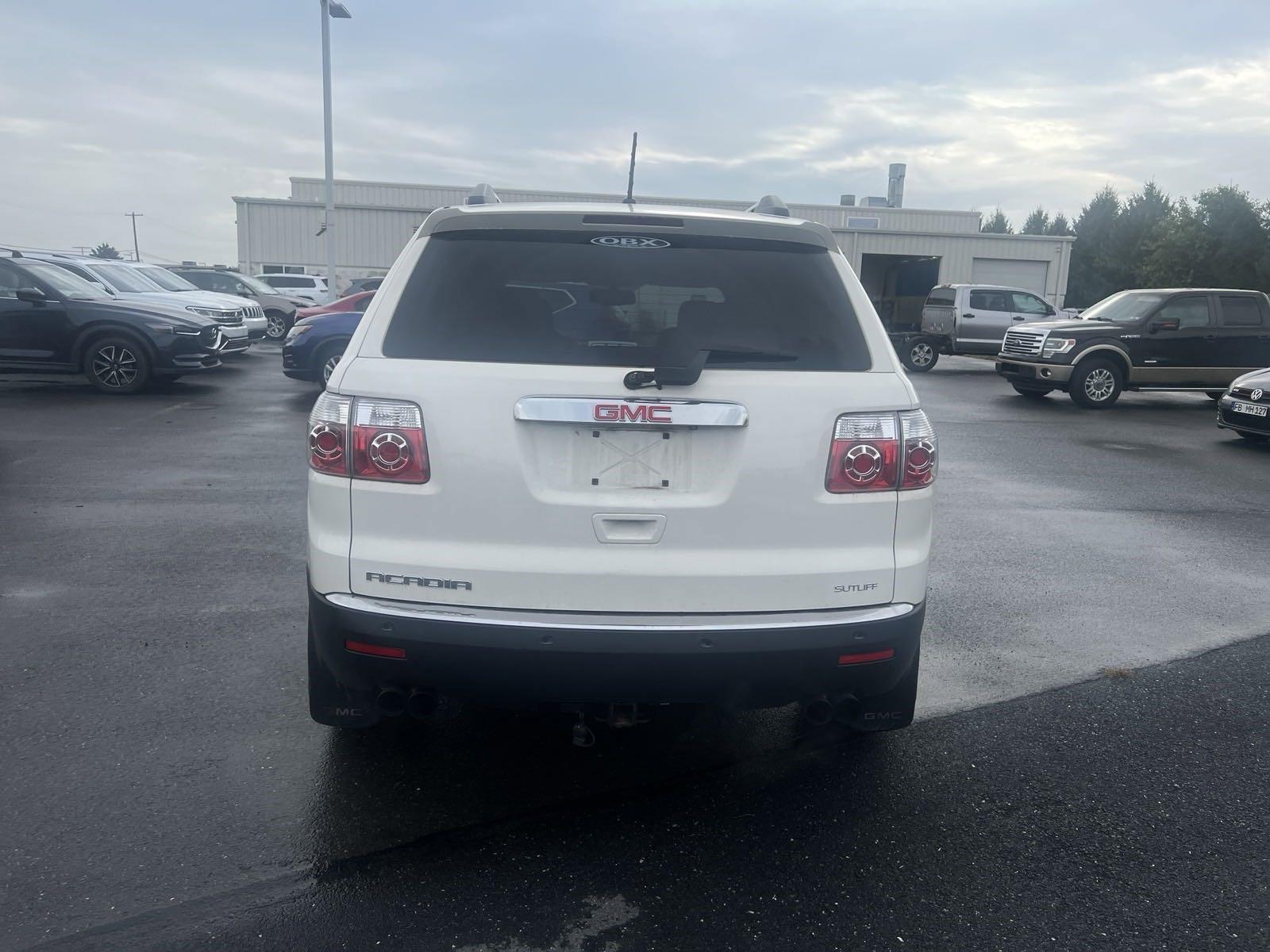 2011 GMC Acadia Vehicle Photo in Mechanicsburg, PA 17050-1707