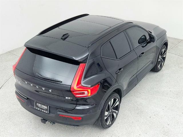 2024 Volvo XC40 Vehicle Photo in Grapevine, TX 76051