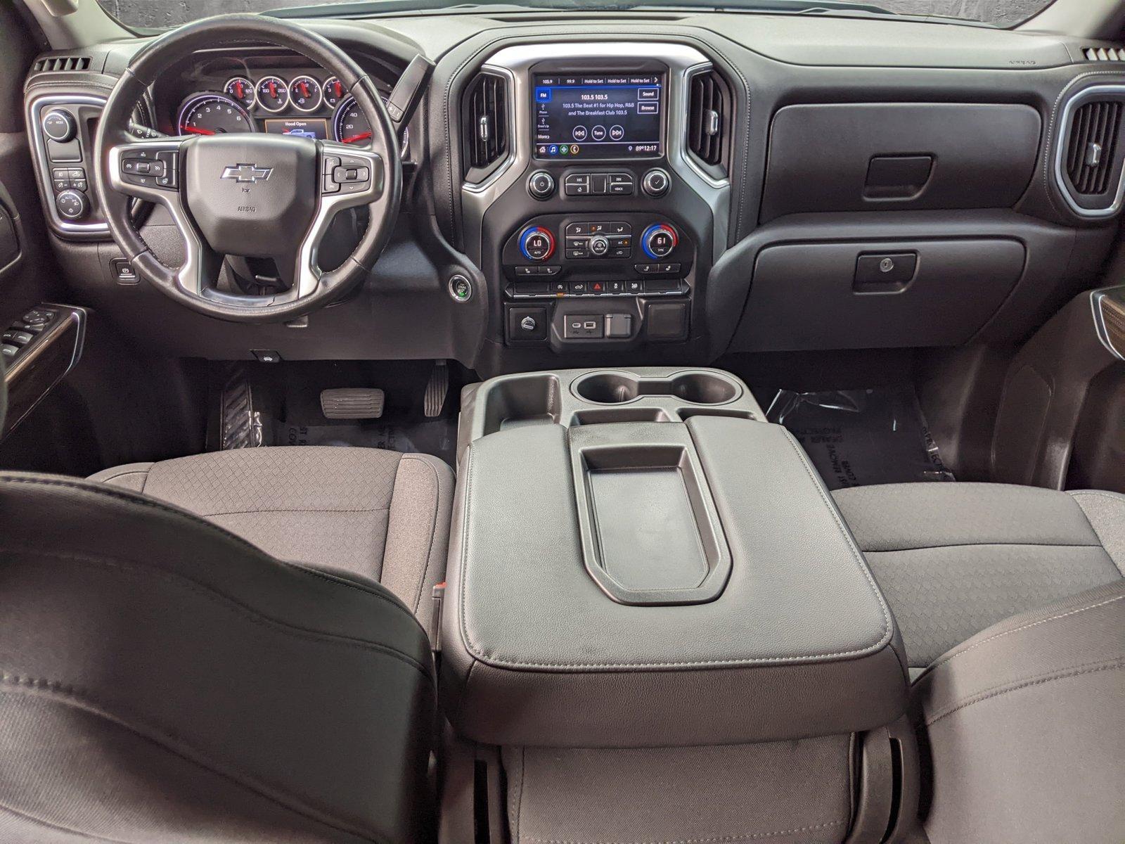 2020 Chevrolet Silverado 1500 Vehicle Photo in PEMBROKE PINES, FL 33024-6534