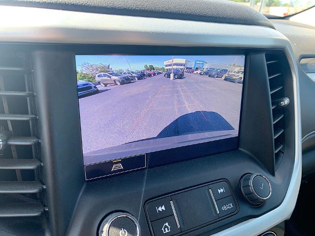 2023 GMC Acadia Vehicle Photo in MOON TOWNSHIP, PA 15108-2571