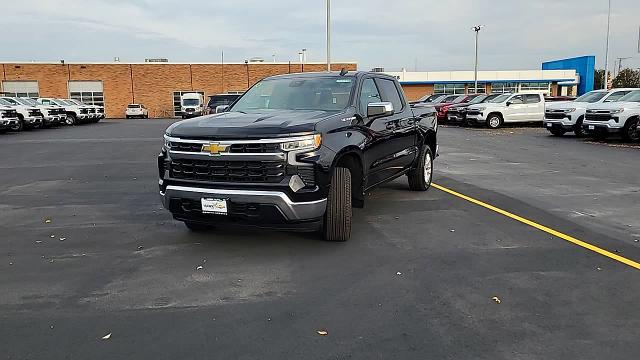 2024 Chevrolet Silverado 1500 Vehicle Photo in JOLIET, IL 60435-8135