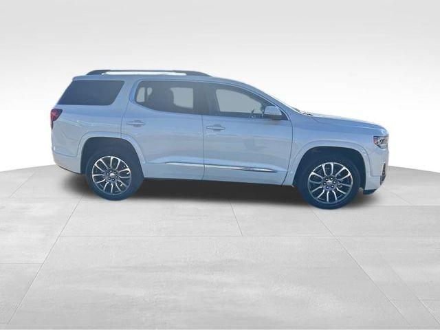 2022 GMC Acadia Vehicle Photo in MEDINA, OH 44256-9631