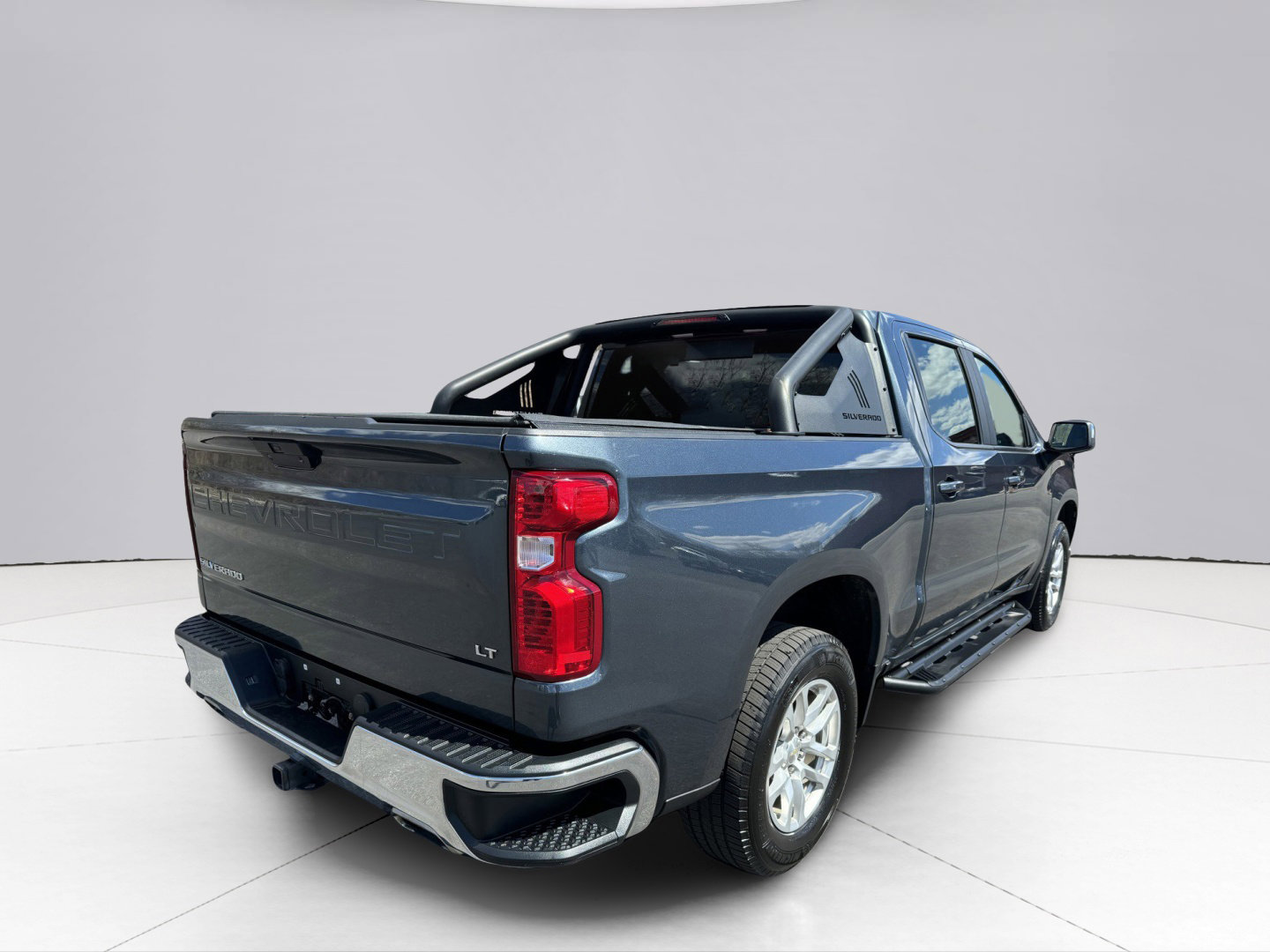 2019 Chevrolet Silverado 1500 Vehicle Photo in LEOMINSTER, MA 01453-2952