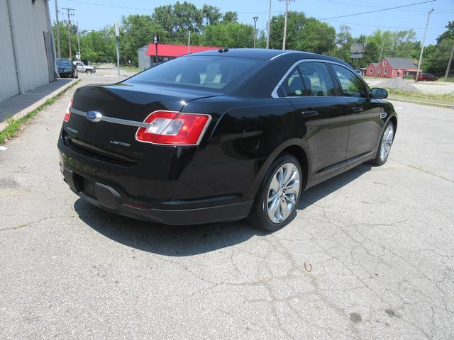 2012 Ford Taurus Vehicle Photo in ELYRIA, OH 44035-6349