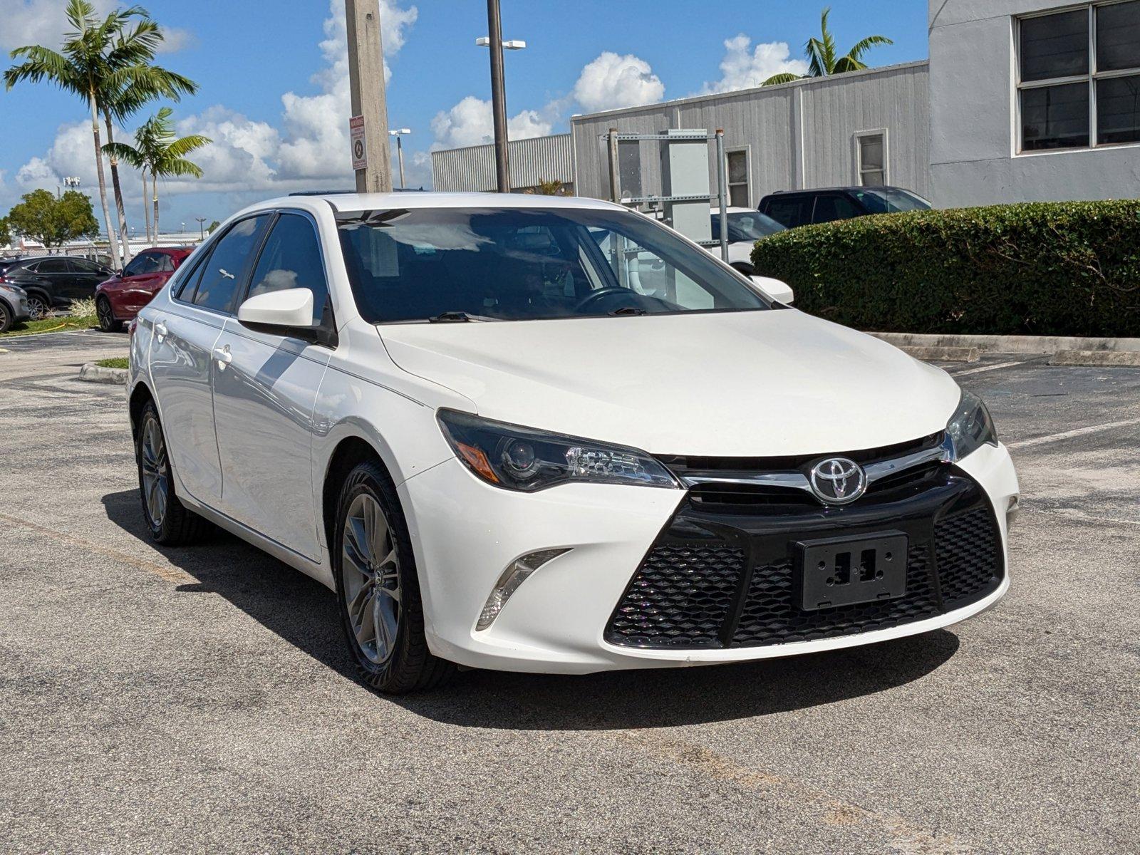 2015 Toyota Camry Vehicle Photo in Miami, FL 33015