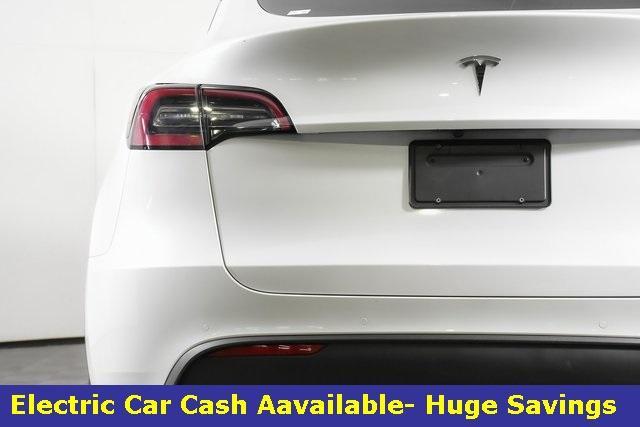 2020 Tesla Model Y Vehicle Photo in Puyallup, WA 98371