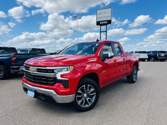 Used 2022 Chevrolet Silverado 1500 LT with VIN 1GCRDDEK2NZ512102 for sale in Eagle Pass, TX